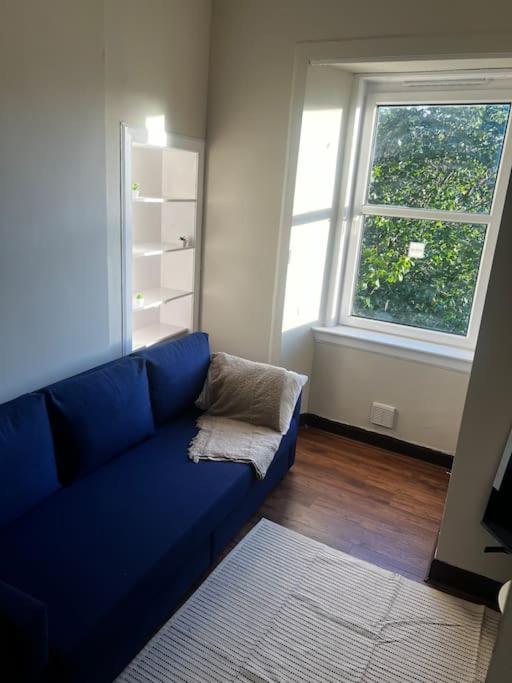 One Bedroom Apartment In Gorgie With New Central Heating System Edinburgh Exterior photo